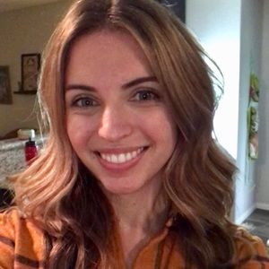 Meet your Posher, Leanne